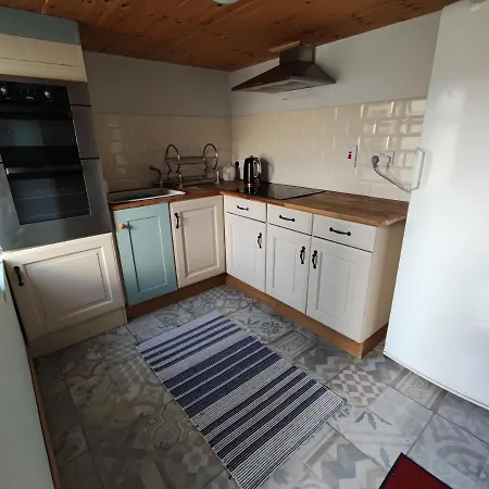 بيت للعطل Ferguson's Traditional Townhouse Dunkineely