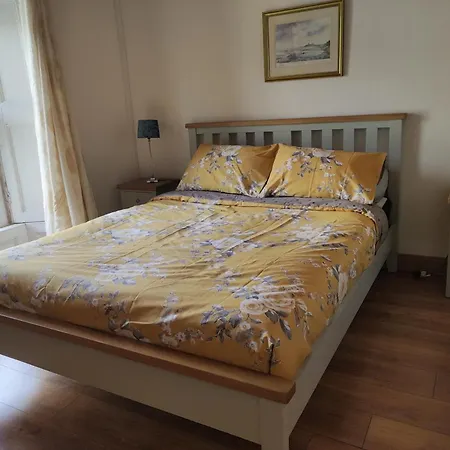 Holiday home Ferguson's Traditional Townhouse Dunkineely