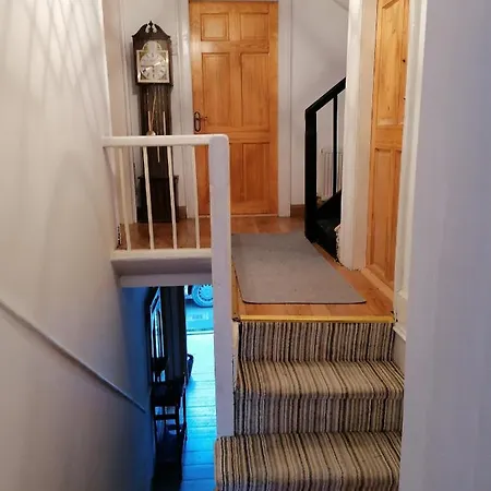 Ferguson's Traditional Townhouse بيت للعطل