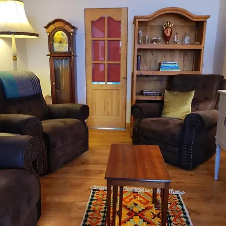 Ferguson's Traditional Townhouse *