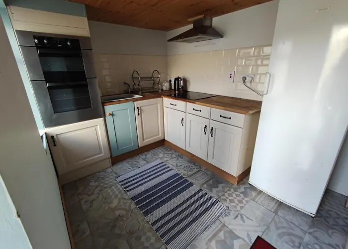 בית נופש Ferguson's Traditional Townhouse Dunkineely