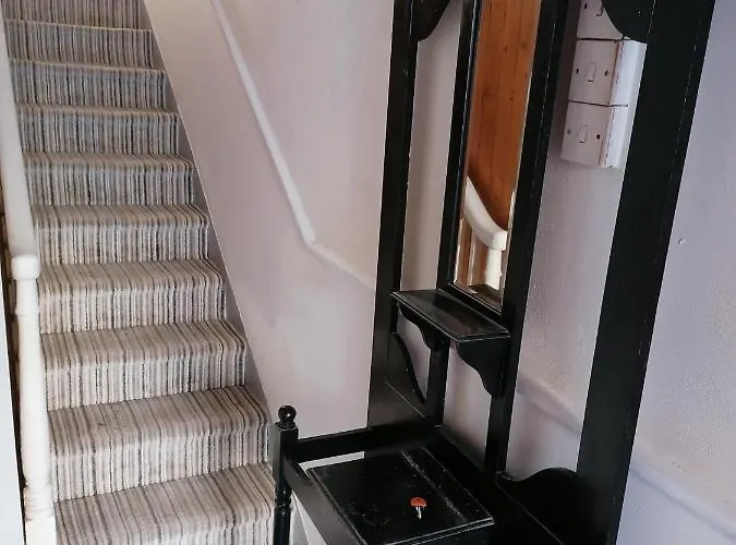 בית נופש Ferguson's Traditional Townhouse Dunkineely